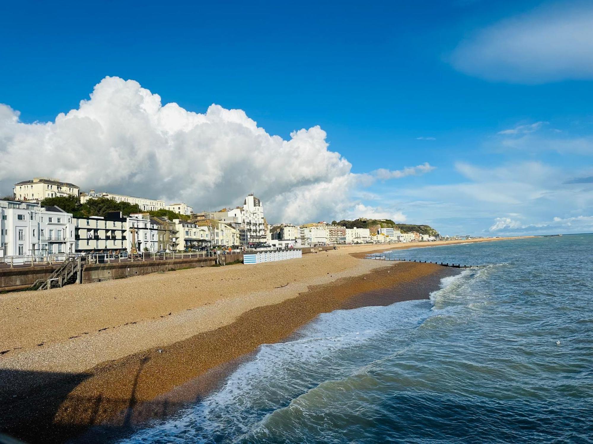 A Modern 2 Bedroom Seaside Apartment Hastings Exterior foto